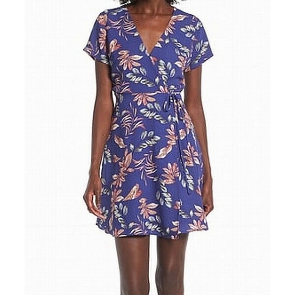 Floral wrap dress 🌸